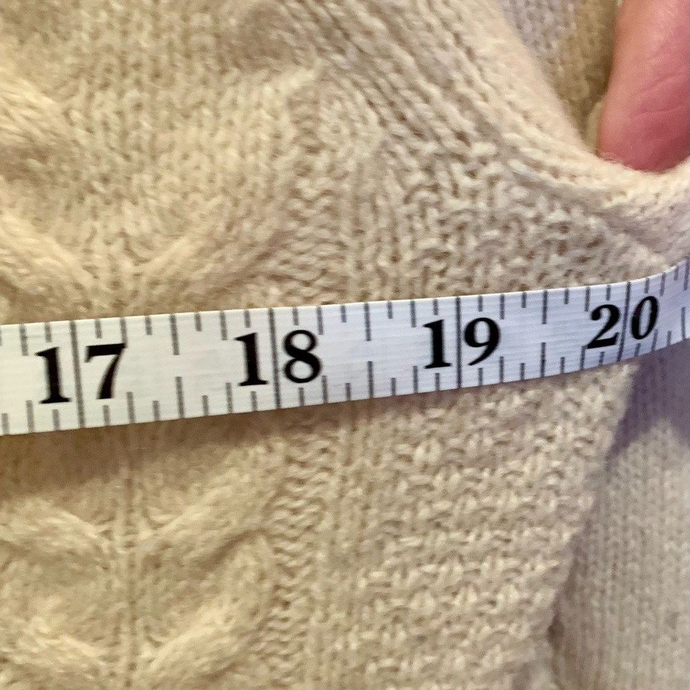 Eddie Bauer wool sweater, ivory colour. - Picture 4 of 6
